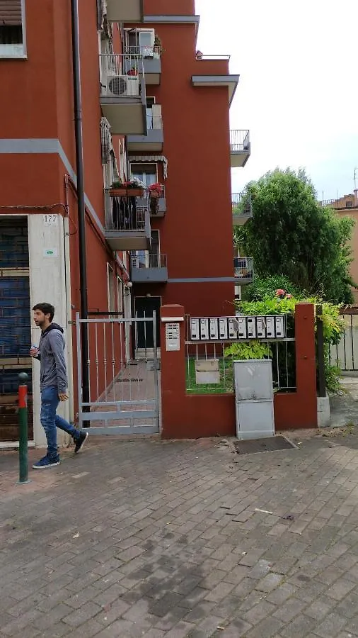 Bed and breakfast Chowdhury House Mestre