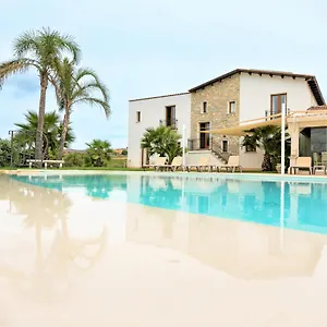 La Corte Del Sole 3*, Brucanuova Italia